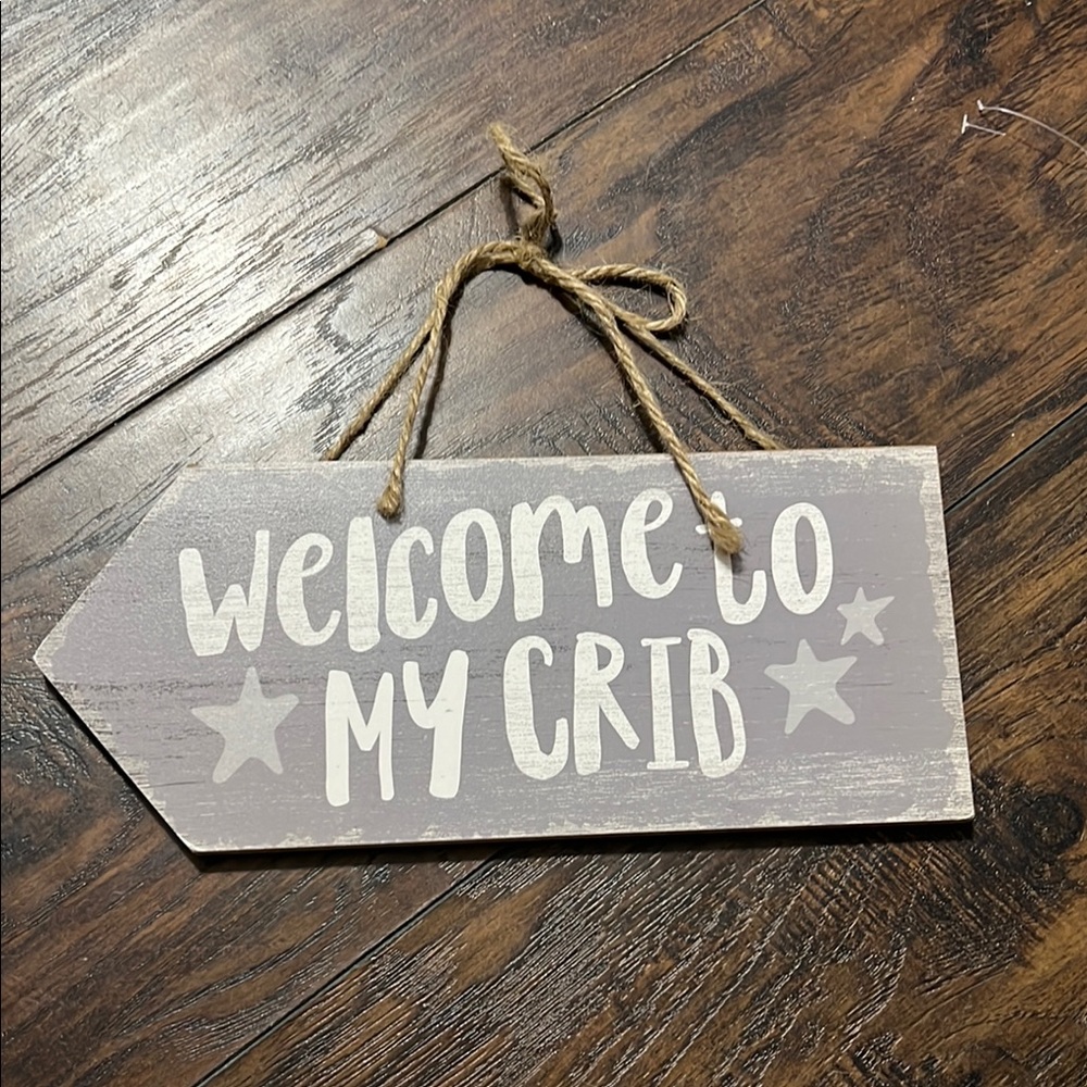 Gray Wooden Welcome Sign